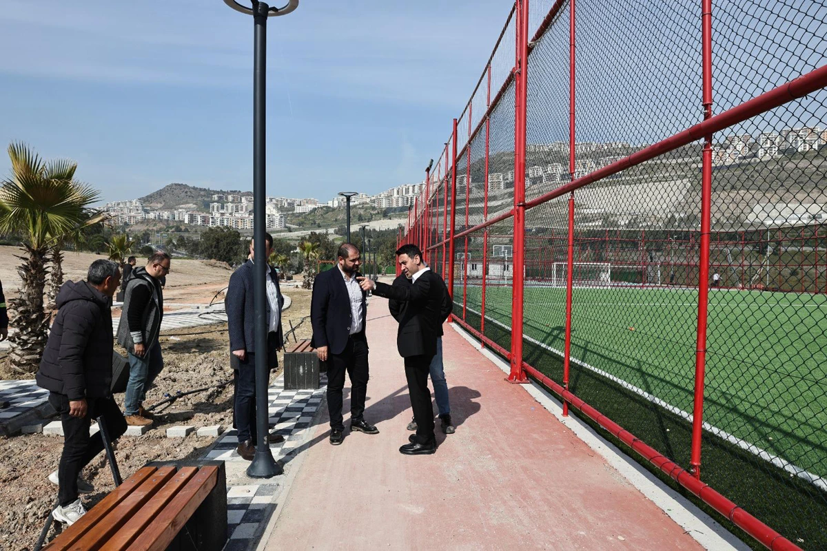 BayraklÄ±âda Ferdi Zeyrek Spor Kompleksiânde ÃalÄ±Åmalar Sona YaklaÅtÄ± (5)-1773148161725.webp